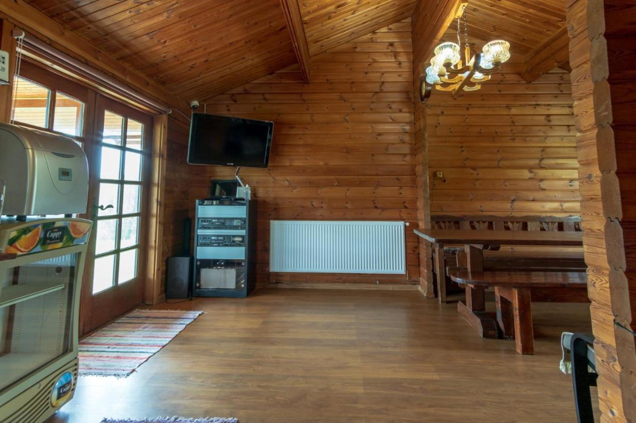 Cabana Dopca Racosu de Jos Ngoại thất bức ảnh